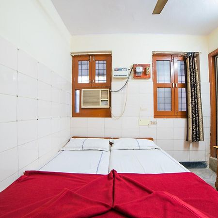 Hotel O Sree Radha Lodge Near Snow World Secundurabad Exterior foto