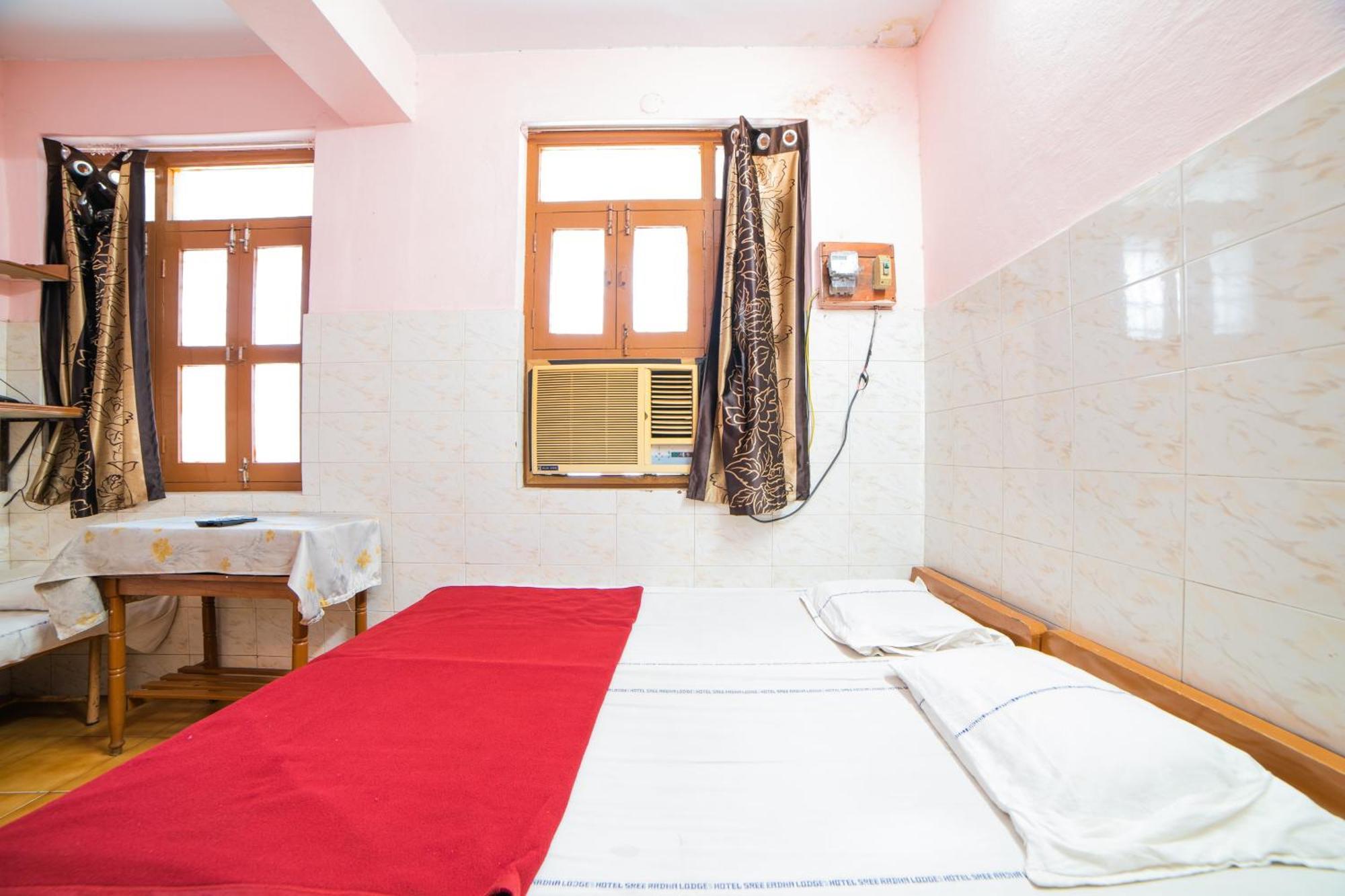 Hotel O Sree Radha Lodge Near Snow World Secundurabad Exterior foto